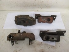 FORD V8 WINDSOR SERIES ENGINE MOUNTING BRACKETS