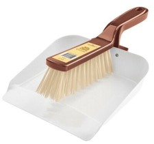 Groundsman Metal Dustpan and