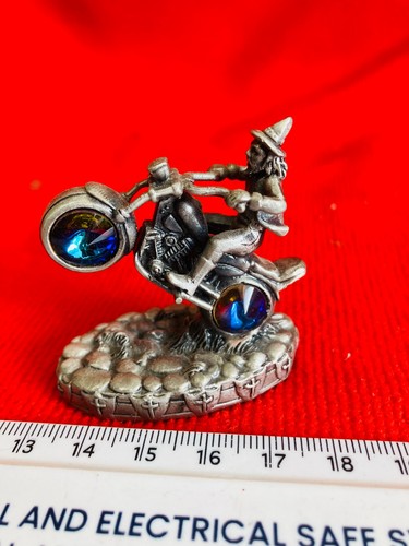 Myth and magic tudor - and, mint
