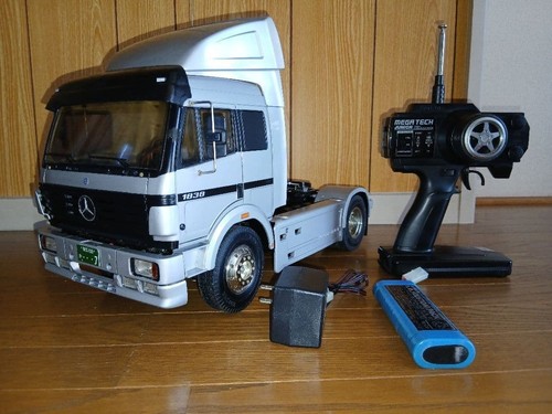 Tamiya mercedes benz 1838 - tamiya,