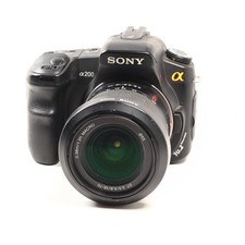 Sony Alpha A200 Digital Camera