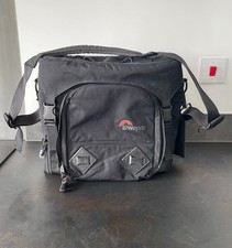 Lowepro Trim Trekker Camera Bag With 2 Extra Straps & Many Dividers / Inserts