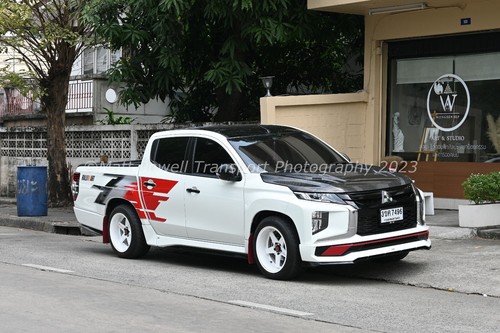 Car photo 12x8 mitsubishi - car,