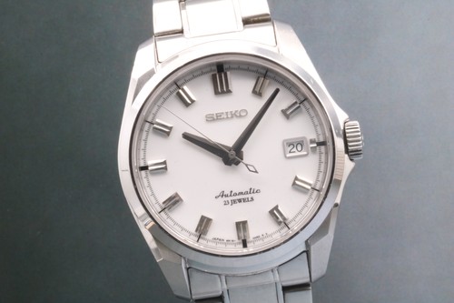 Near mint seiko mechanical - mint],