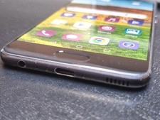 Huawei P10 VTRL09 - 64GB - Graphite Black (Unlocked) Smartphone