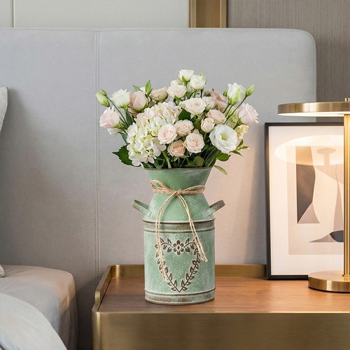 Green rustic metal flower - green,