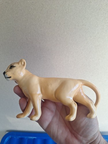 Beswick lion cub la2 - cub.,