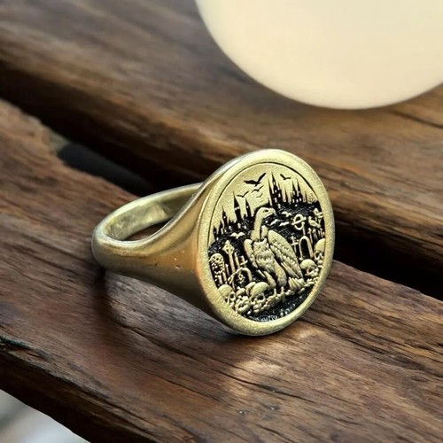 Vulture skull signet ring - skull,