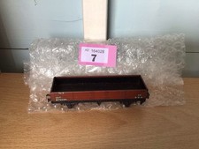 Hornby Dublin Metal Tube Carrier.