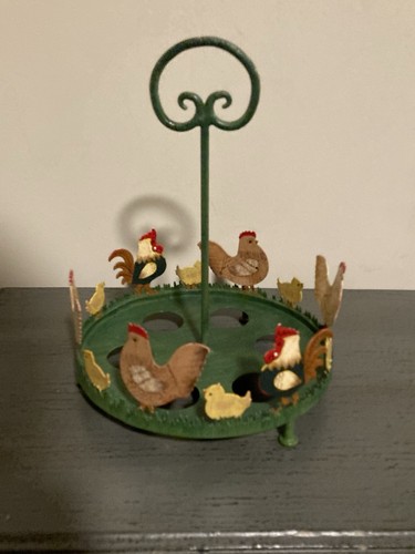 Vintage green metal - , chicken