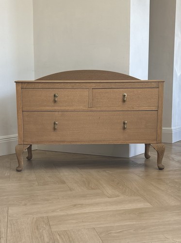 Vintage queen anne style - vintage,