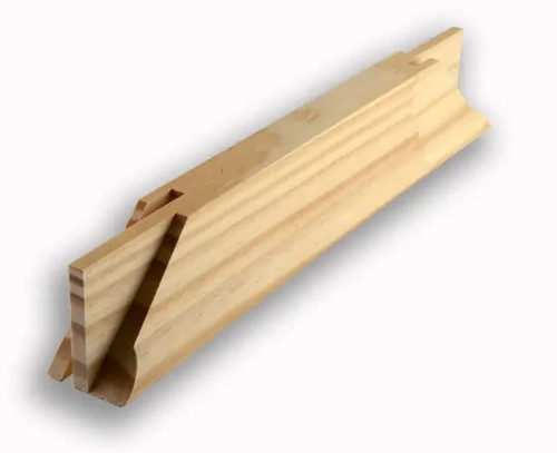 Made pine canvas stretcher - made,