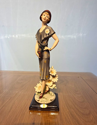 Capodimonte figurine daisy - capodimonte,