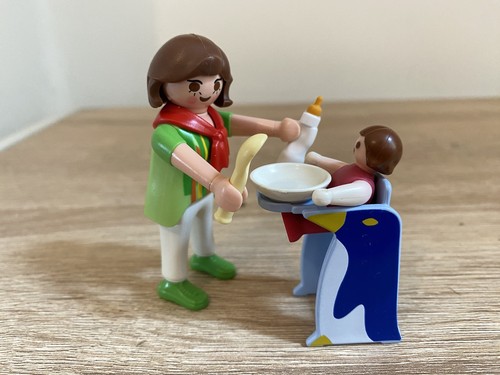 Playmobil 3208 mother feeding - 3208,