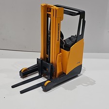 CONRAD Diecast 1:25