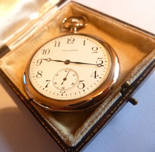 Waltham riverside 23j - , pocket