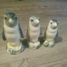 Wade Family Penguins x 3