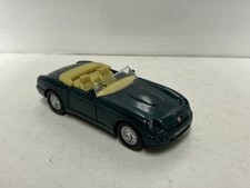 Maisto MG RV8 Green Pull Back