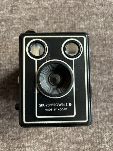 Vintage kodak six - vintage, brownie
