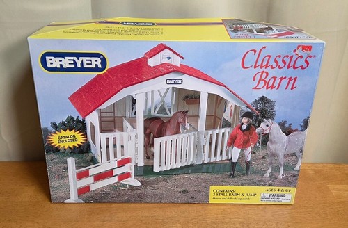 Breyer horse barn stable - horse,