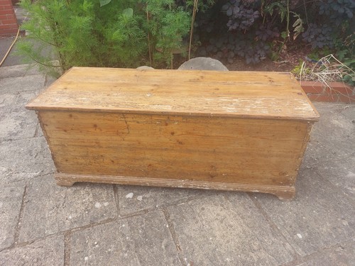Victorian pine blanket chest - victorian, chest/