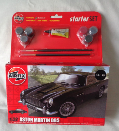 Airfix model kit aston martin - airfix,