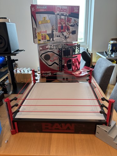 Mattel wwe raw scale ring - wwe, plus