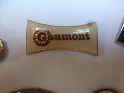 Pin logo gaumont cinema - logo,