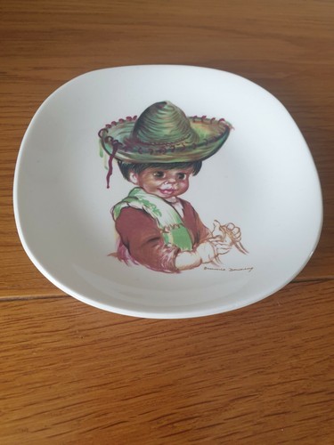 Pin trinket dish brownie - pin/trinket, dish.