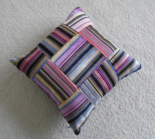 Cushion and pad - 16x16, osborne