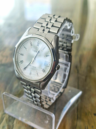 Tissot 100 quartz - quartz, stainless