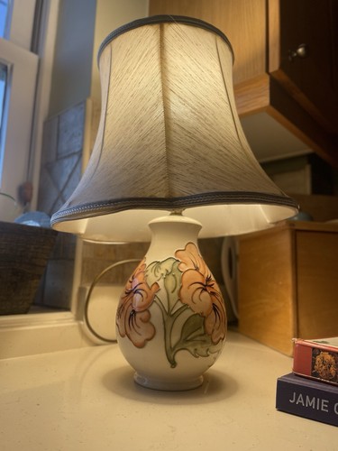 Moorcroft coral hibiscus large - coral,