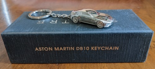 James bond 007 aston - aston, martin