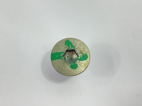 Steering wheel fastening screw - wheel,