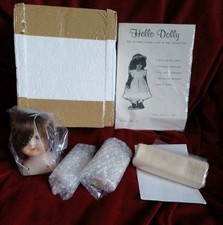 Vintage Hello Dolly Design
