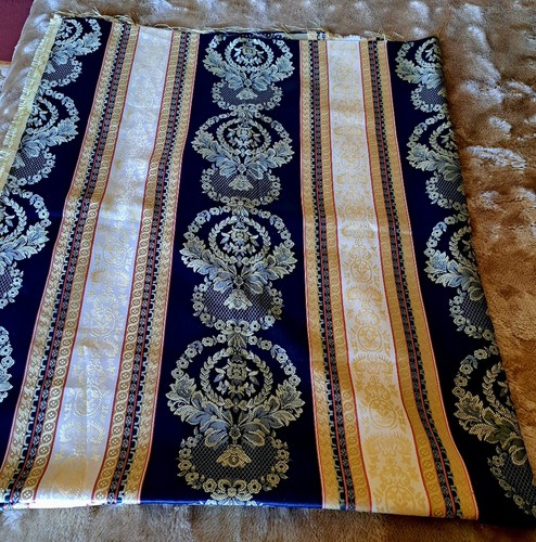 Regal blue gold - &,
