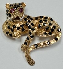 “9ct Yellow Gold, Sapphire