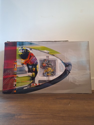 Valentino rossi max biaggi - valentino,