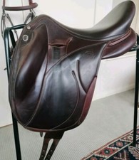 DEVOUCOUX MAKILA LAB DRESSAGE SADDLE.18" 