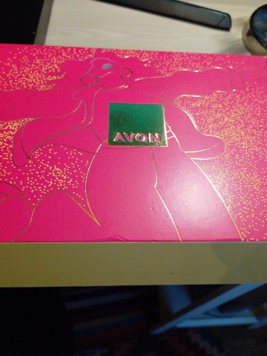 Avon far away box set - box, gift
