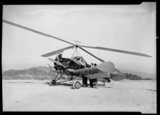 Autogyro publicity photo 1932