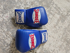 SANDEE THAILAND MEN AMAZING BLUE/WHITE BOXING CLOVES size: 10.OZ