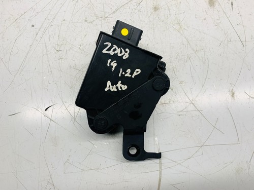 Peugeot 2008 glow plug relay - 2008,