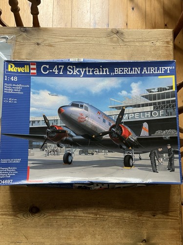 Revell scale c 47 - 1:48, c-47