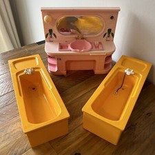 Vintage Sindy Pink Bathroom Vanity Unit & Orange Baths