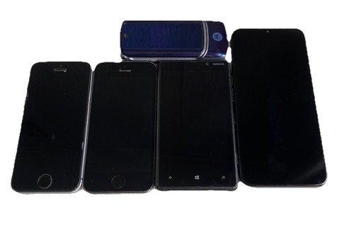 Faulty mobile phone - faulty, bundle