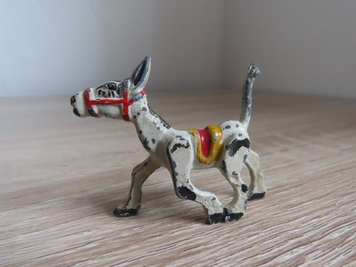 Muffin the mule metal figure - metal,