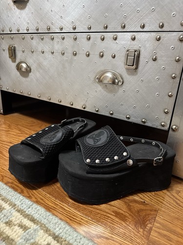 Demonia funn platform - funn, 32