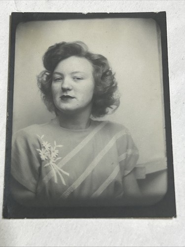 Vintage photo booth pretty - booth,