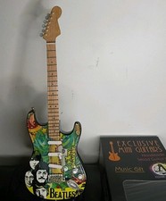 The Beatles • Exclusive Mini